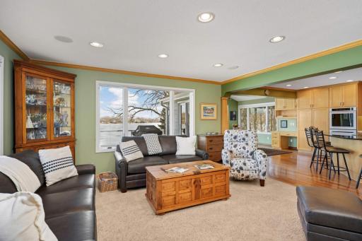 1056 Loma Linda Avenue, Mound, MN 55364