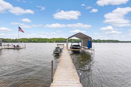 1056 Loma Linda Avenue, Mound, MN 55364