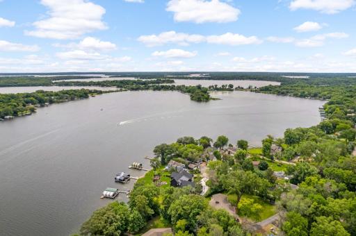 1056 Loma Linda Avenue, Mound, MN 55364