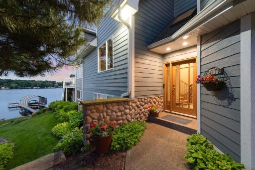 1056 Loma Linda Avenue, Mound, MN 55364