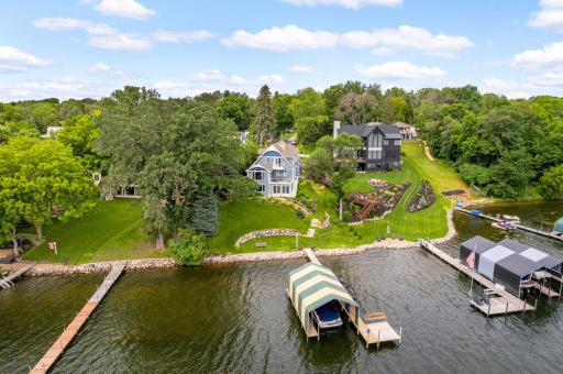 1056 Loma Linda Avenue, Mound, MN 55364