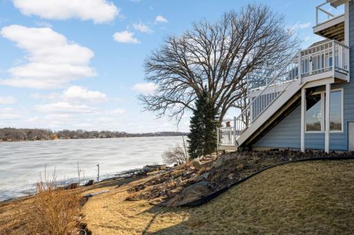 1056 Loma Linda Avenue, Mound, MN 55364