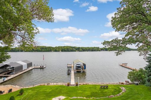 1056 Loma Linda Avenue, Mound, MN 55364