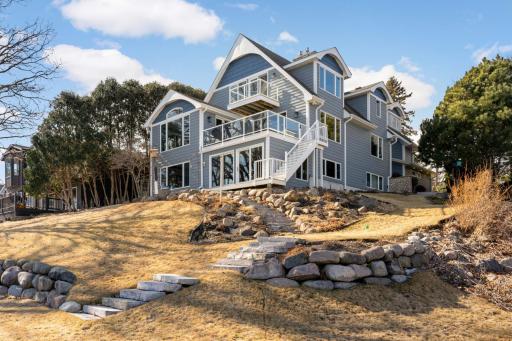 1056 Loma Linda Avenue, Mound, MN 55364