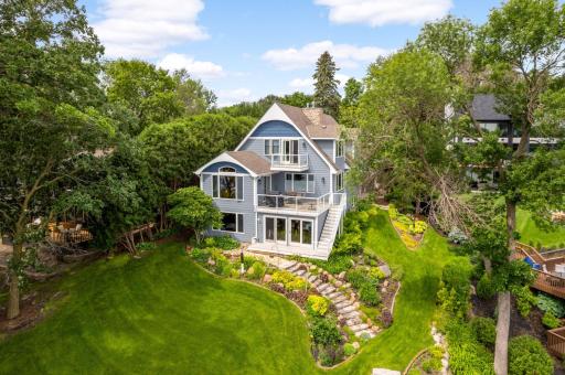 1056 Loma Linda Avenue, Mound, MN 55364