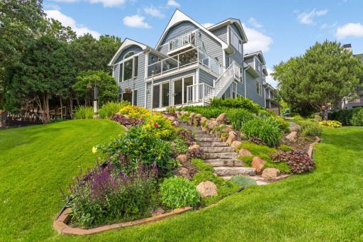 1056 Loma Linda Avenue, Mound, MN 55364