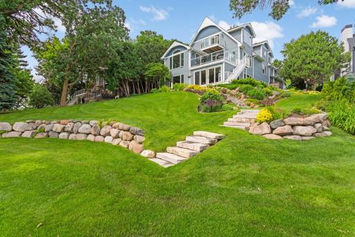 1056 Loma Linda Avenue, Mound, MN 55364
