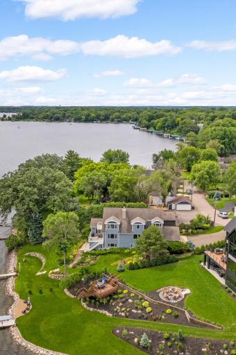 1056 Loma Linda Avenue, Mound, MN 55364