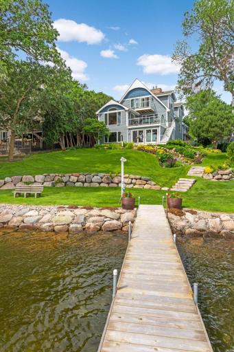 1056 Loma Linda Avenue, Mound, MN 55364