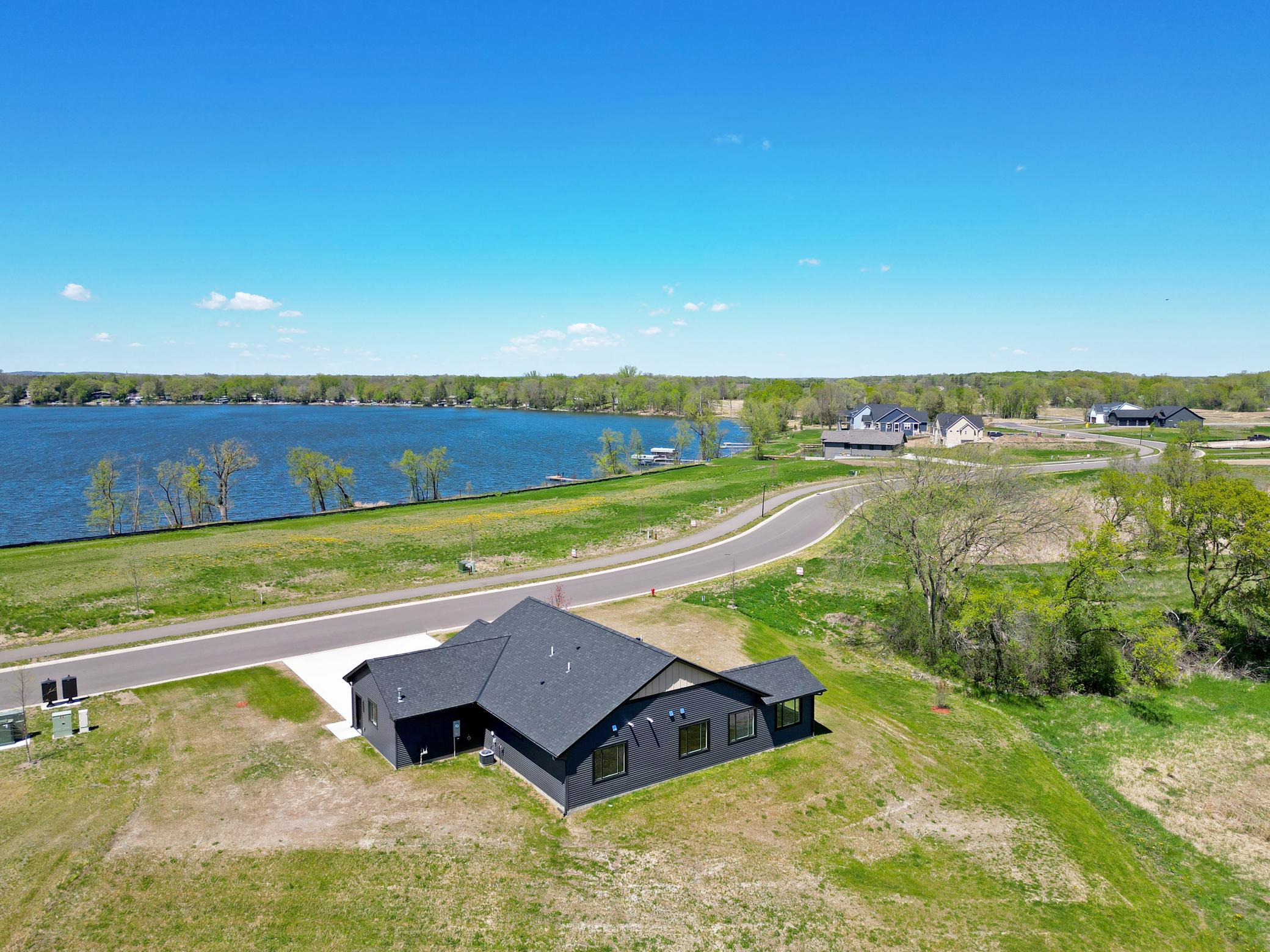 The home is an ideal location with Lake John views, golf course just up the road and everything the area and town of Annandale have to offer and all conveniently near by.