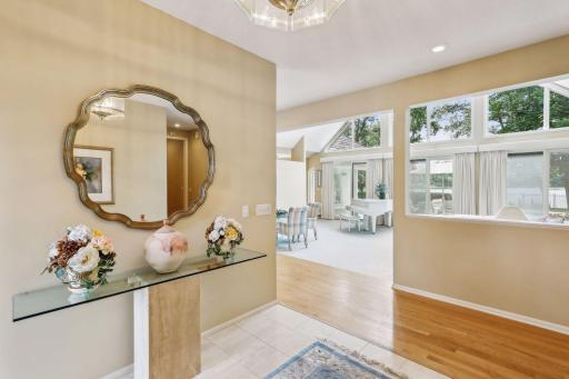 150 Hunters Glen Road, Wayzata, MN 55391