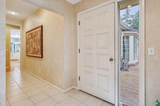 150 Hunters Glen Road, Wayzata, MN 55391