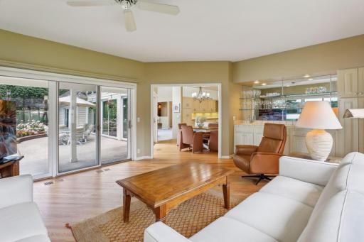 150 Hunters Glen Road, Wayzata, MN 55391