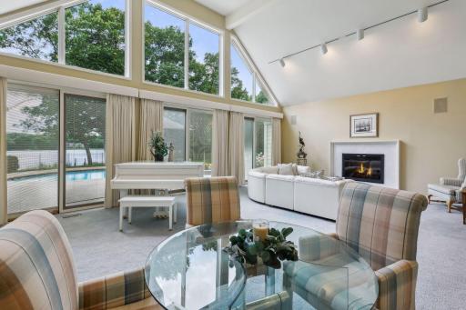 150 Hunters Glen Road, Wayzata, MN 55391