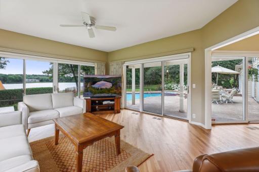 150 Hunters Glen Road, Wayzata, MN 55391