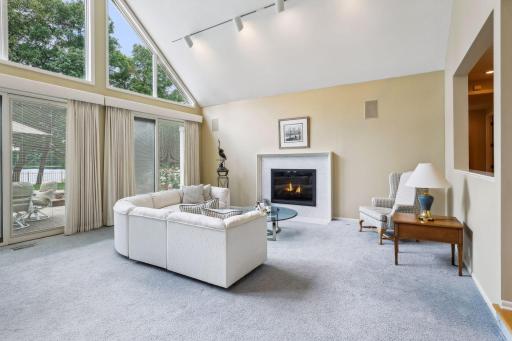 150 Hunters Glen Road, Wayzata, MN 55391