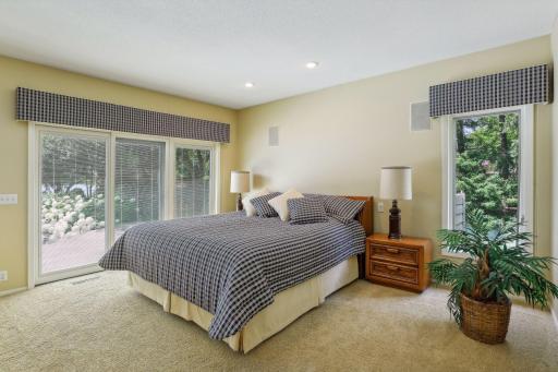 150 Hunters Glen Road, Wayzata, MN 55391