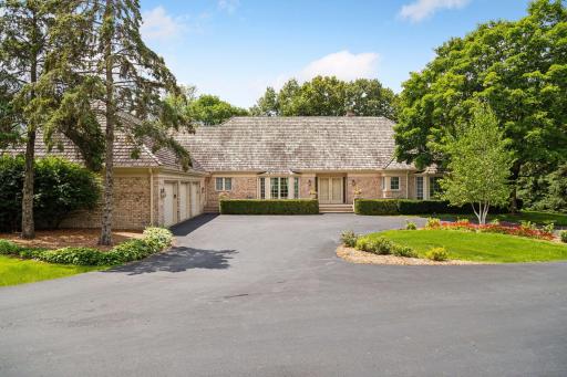 150 Hunters Glen Road, Wayzata, MN 55391