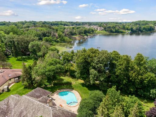 150 Hunters Glen Road, Wayzata, MN 55391