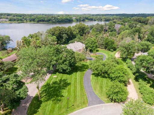 150 Hunters Glen Road, Wayzata, MN 55391