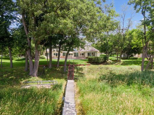 150 Hunters Glen Road, Wayzata, MN 55391