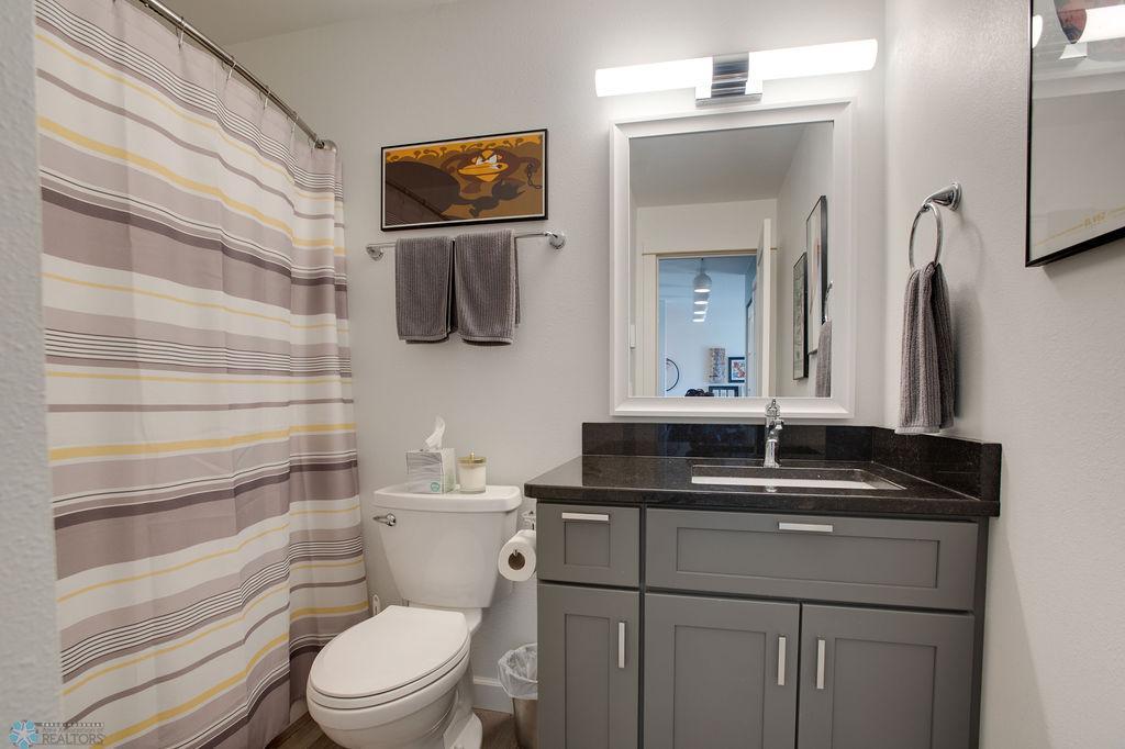 1401_25th_Ave_S_#B204-22.jpg