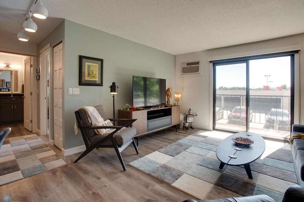 1401_25th_Ave_S_#B204-11.jpg