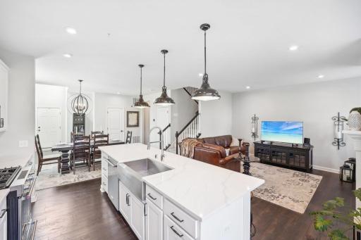 8129 Cottonwood Lane N, Maple Grove, MN 55369