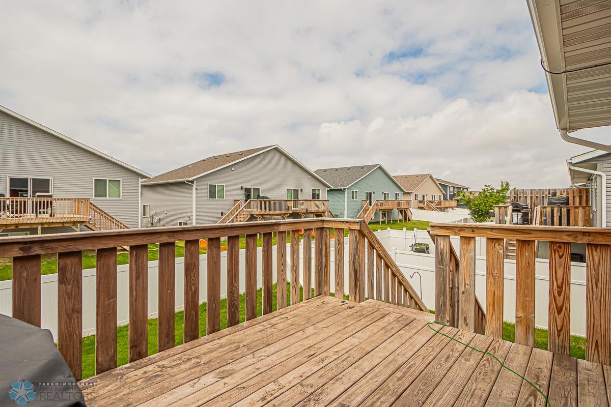 22 Cedar Dr, Mapleton, ND-29.jpg