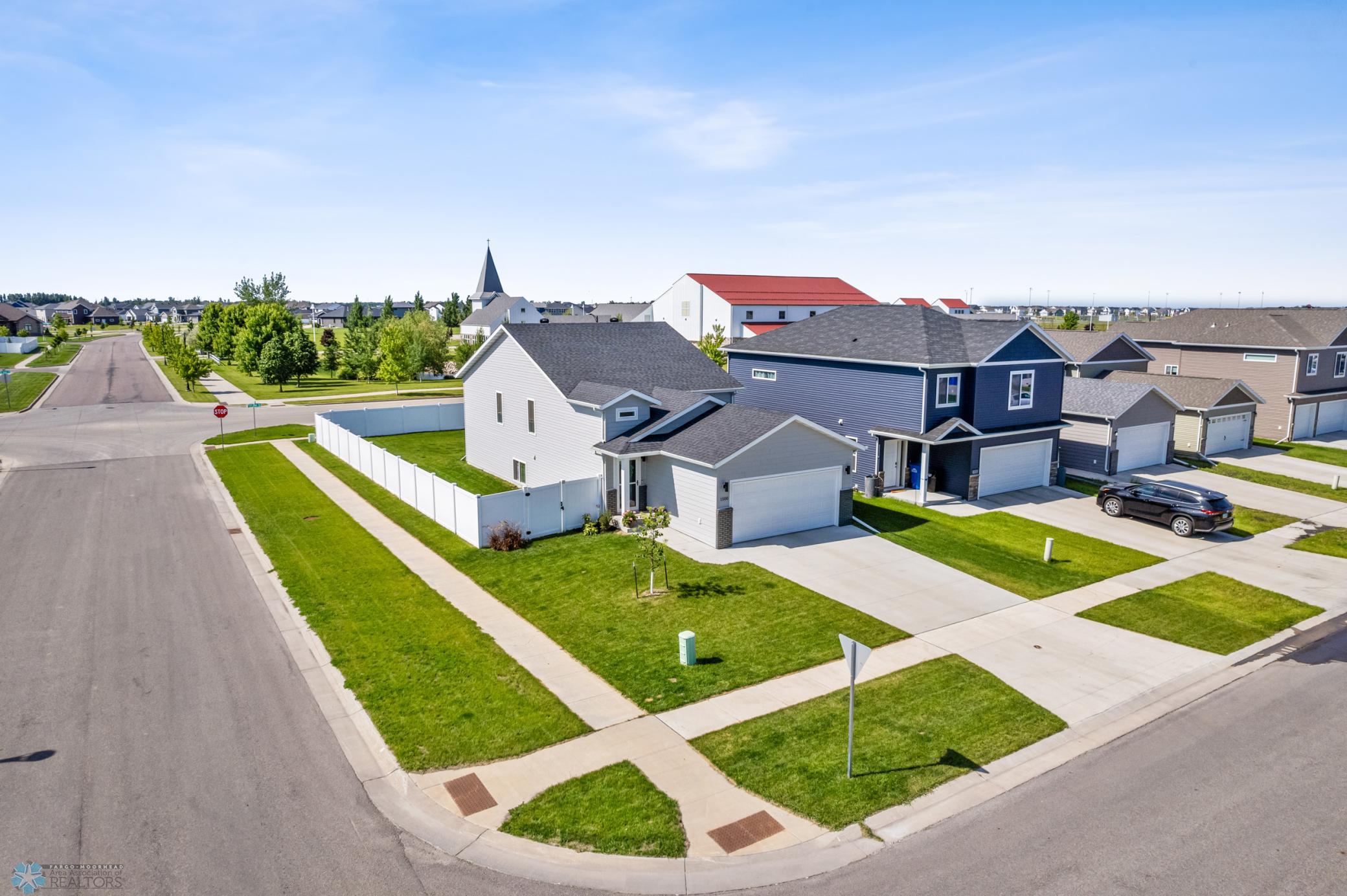 No Backyard Neighbors