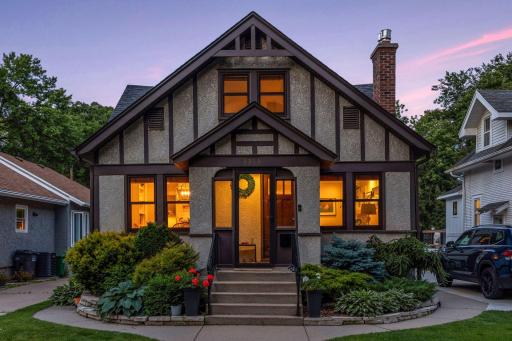 4515 Chowen Avenue S, Minneapolis, MN 55410