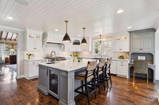 6629 West Shore Drive, Edina, MN 55435