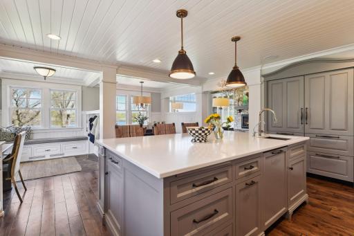 6629 West Shore Drive, Edina, MN 55435