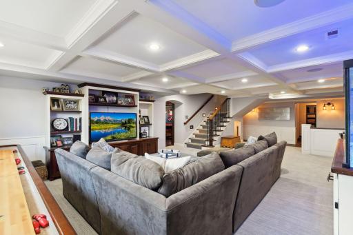 6629 West Shore Drive, Edina, MN 55435
