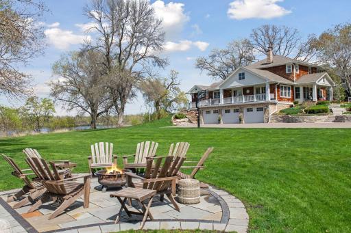 6629 West Shore Drive, Edina, MN 55435