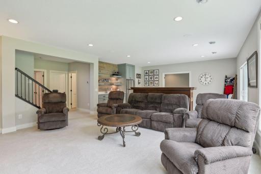 4249 Halstead Bay Alcove, Minnetrista, MN 55331