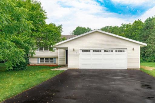 Front of home! Check out the newly finished driveway.