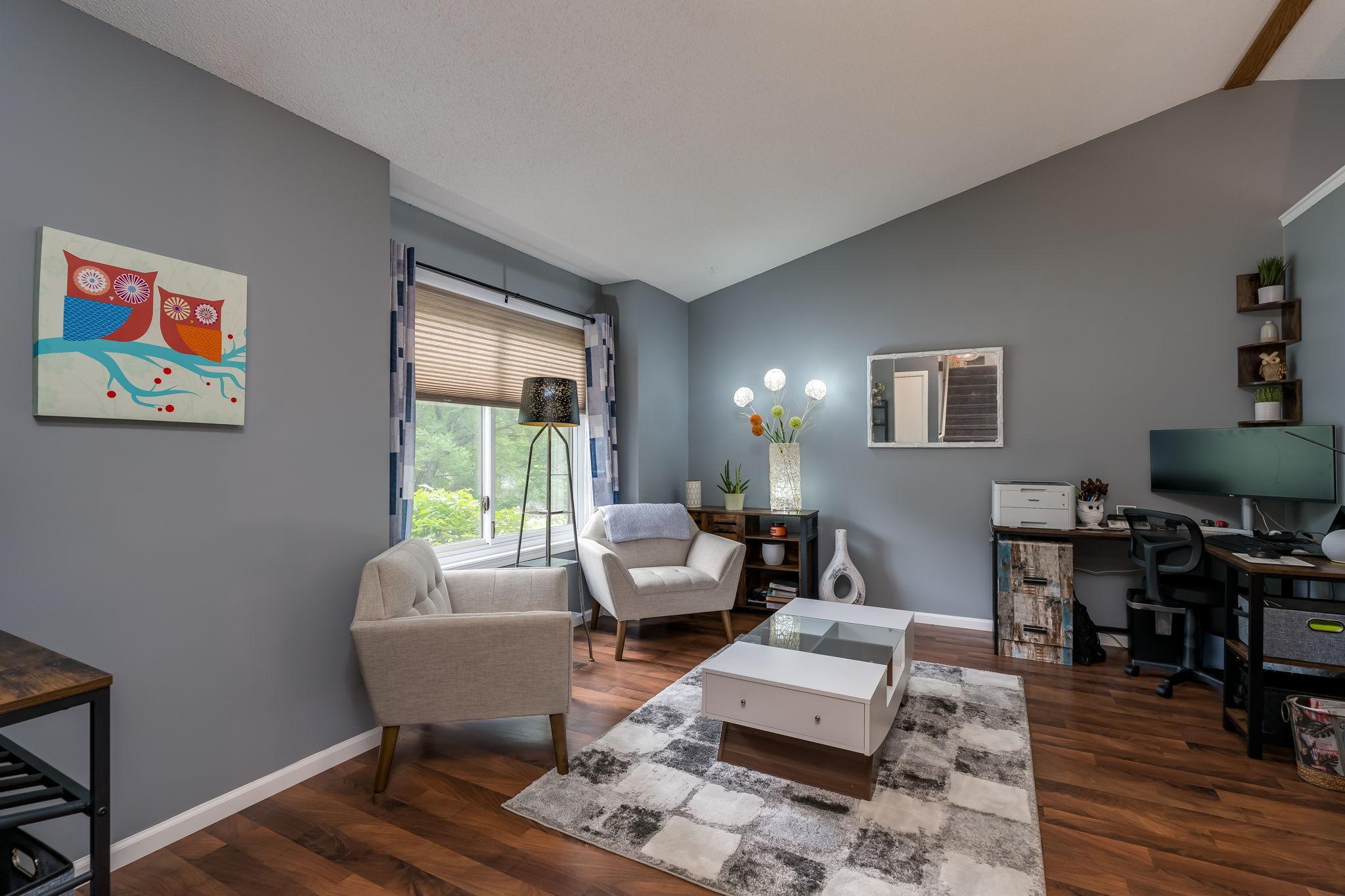 215 Essex Rd-34.jpg