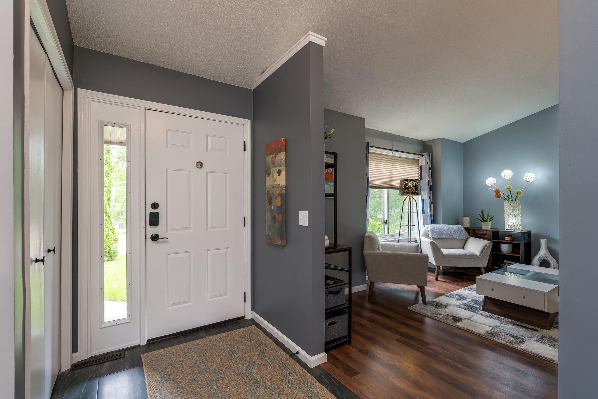 215 Essex Rd-7.jpg