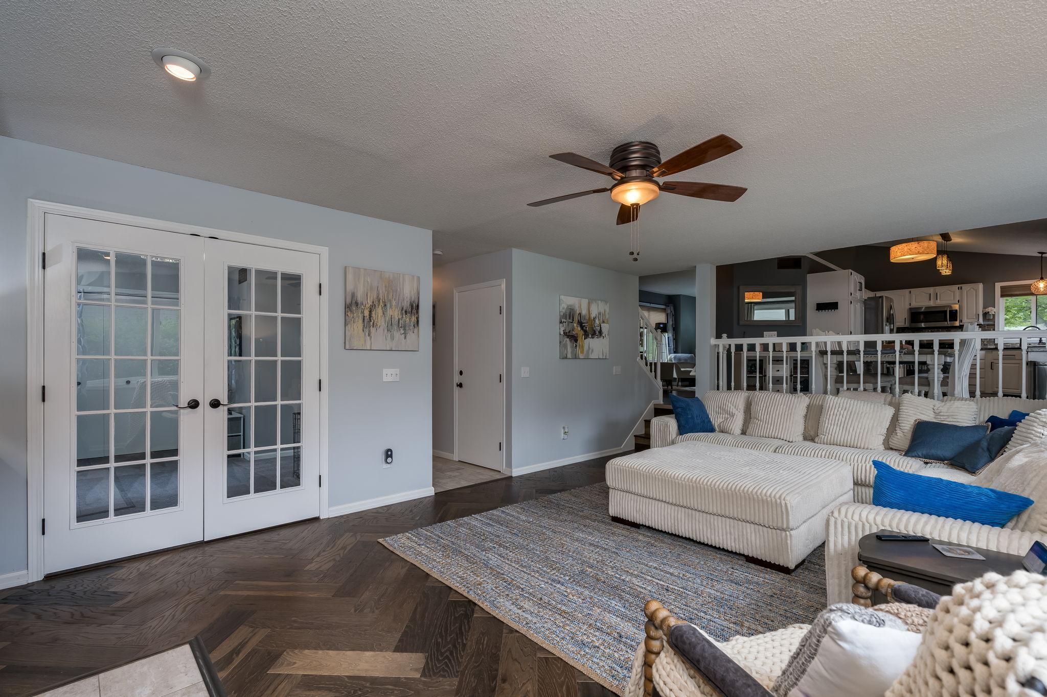 215 Essex Rd-16.jpg