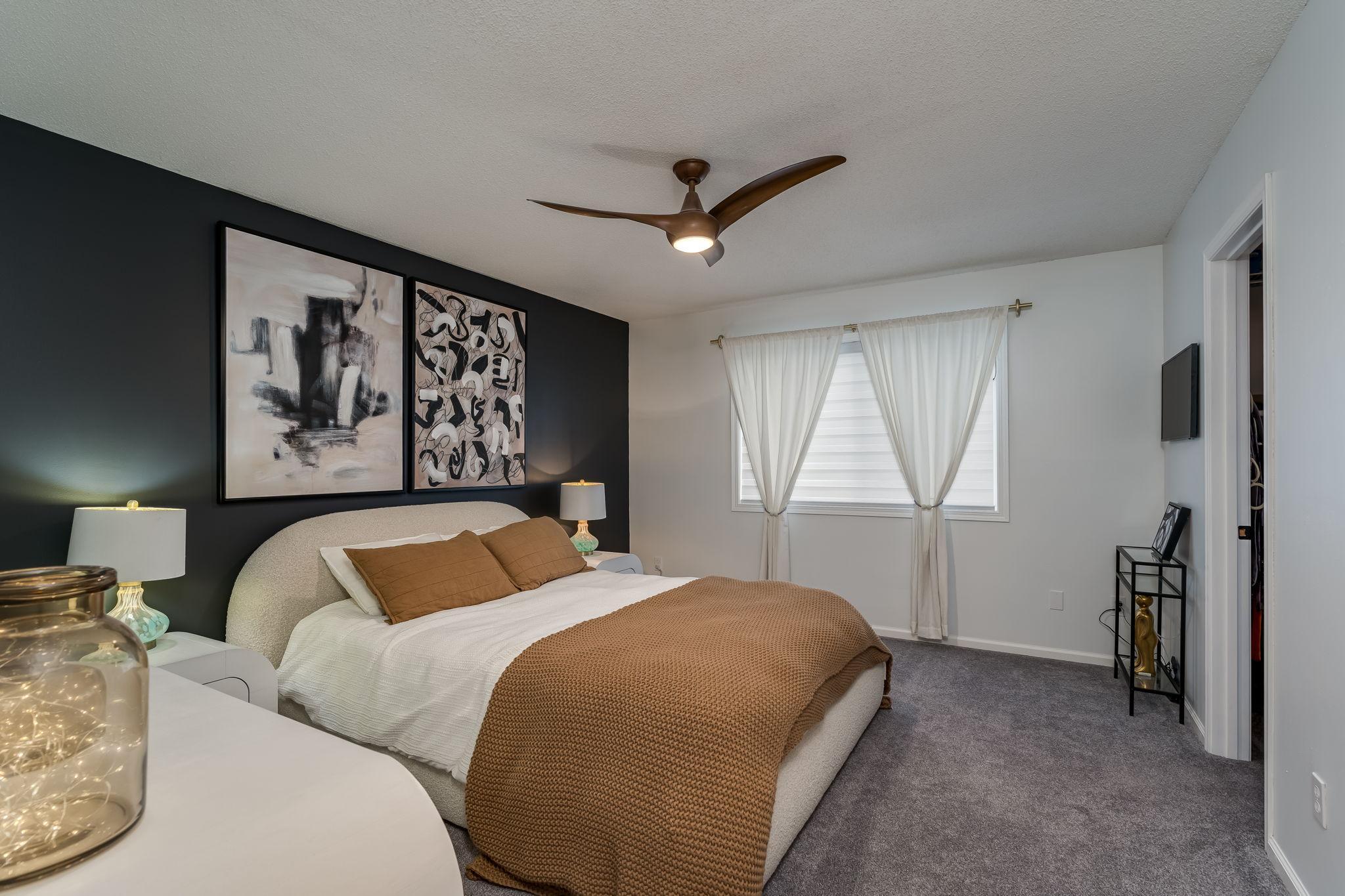 215 Essex Rd-26.jpg