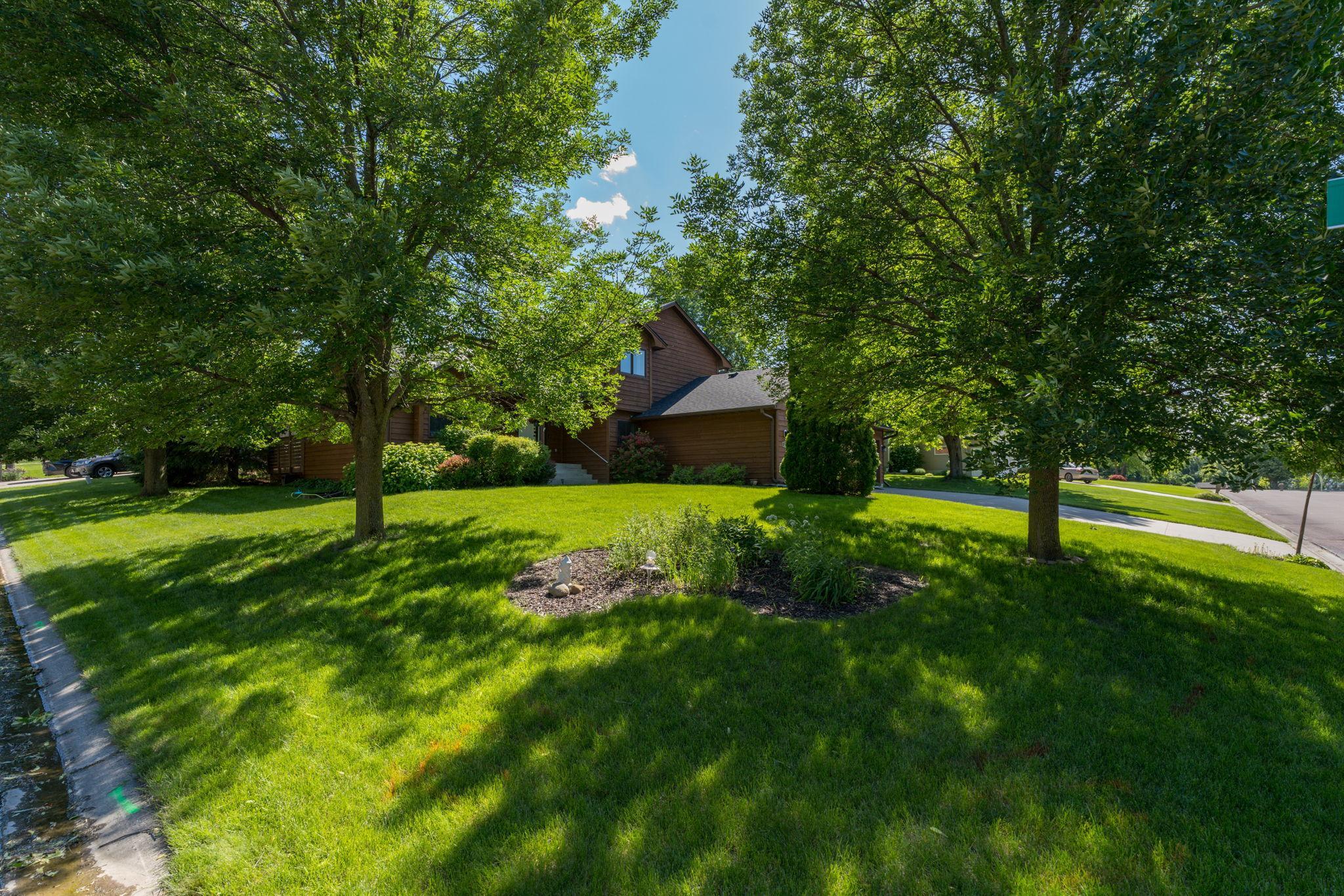 215 Essex Rd Reshoot-10.jpg