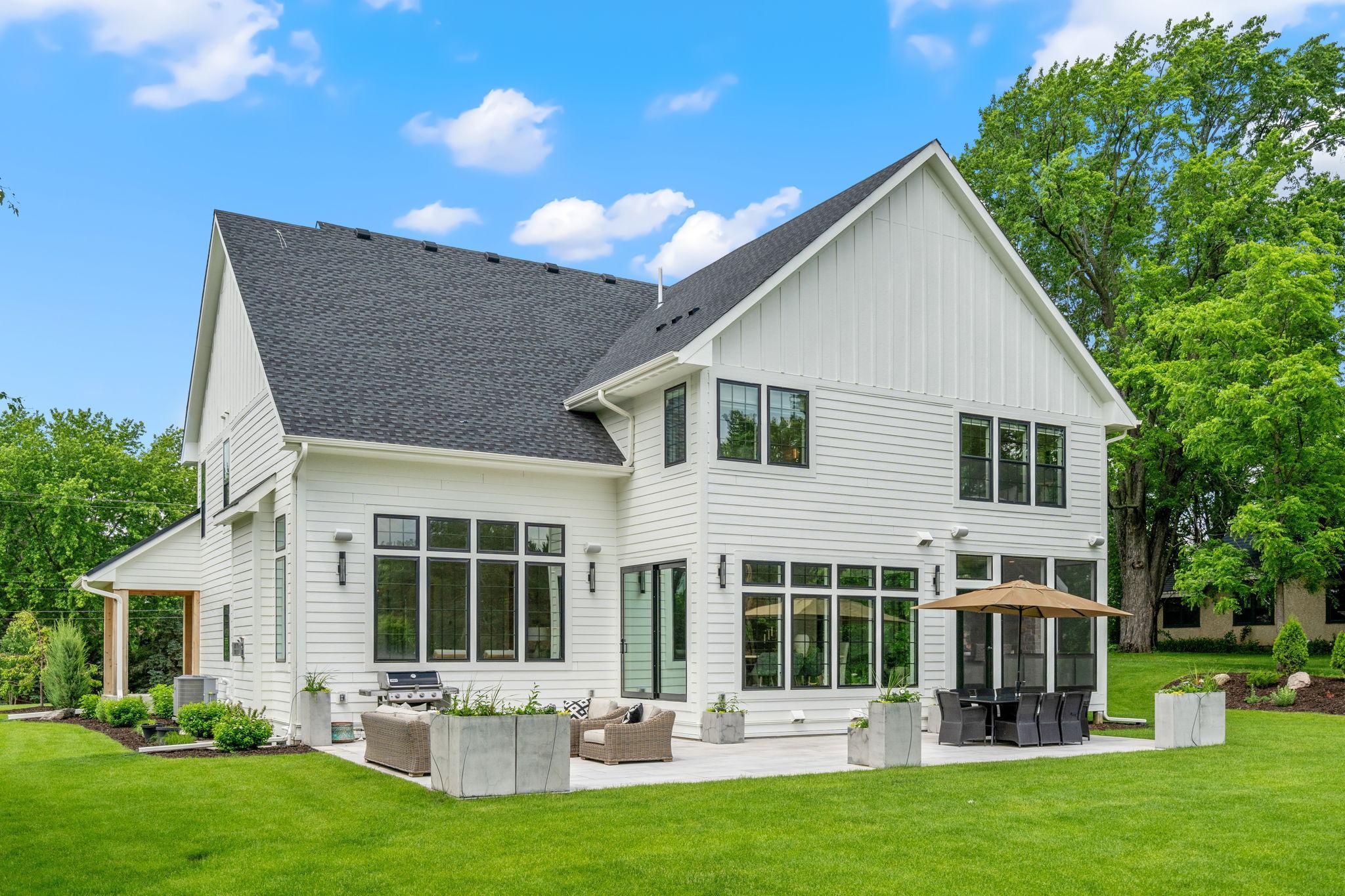 The LP siding, known for its durability & versatility, envelops the home in a seamless embrace, creating a facade that is both striking & resilient. Its sleek lines and clean aesthetic lend a sense of modernity to the exterior.