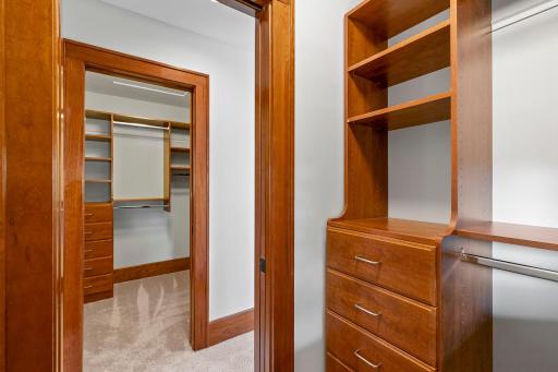3301 W 55th Street, Edina, MN 55410