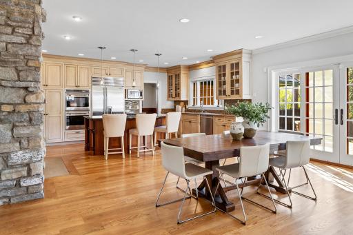 3301 W 55th Street, Edina, MN 55410