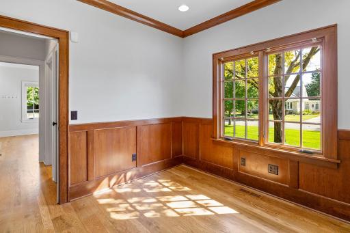 3301 W 55th Street, Edina, MN 55410