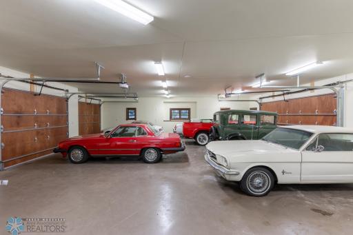 Detached Garage