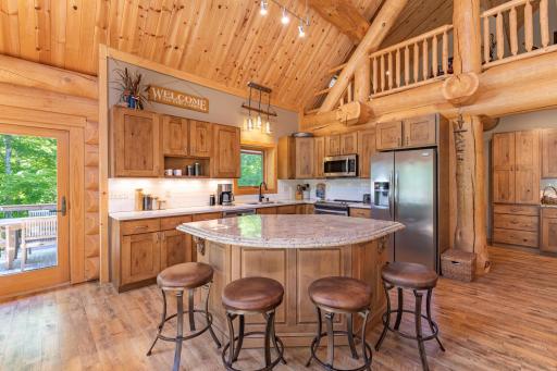 21150 Moose Point Road, Grand Rapids, MN 55744