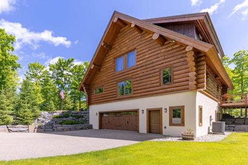 21150 Moose Point Road, Grand Rapids, MN 55744