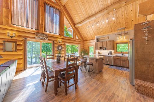 21150 Moose Point Road, Grand Rapids, MN 55744